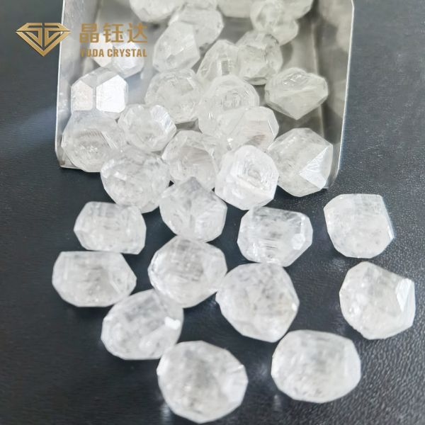 Rectangular DEF Color 8.0 9.0 Carat HPHT Rough Diamonds For Enagement Ring