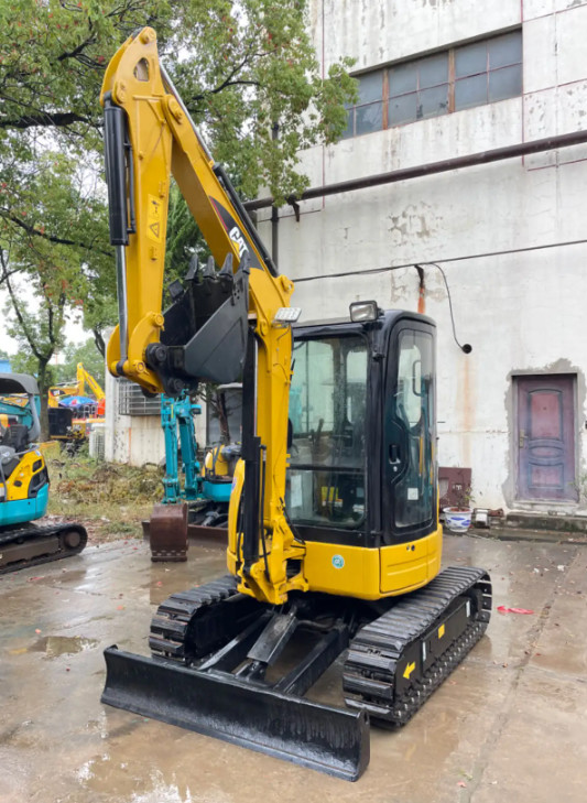 New Arrival Used Excavator Cat 304CR Crawler 4 Ton Mini Secondhand Diggers