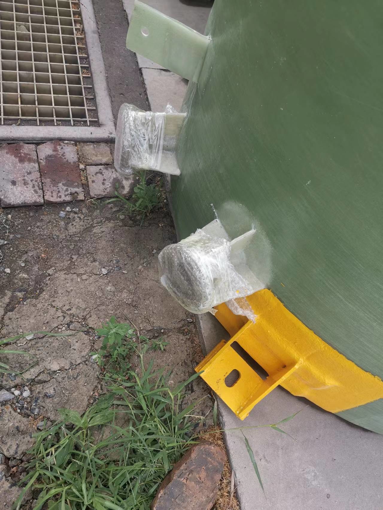 Lightweight FRP Pipe Flanges Customized Wall Mount Pipe Flange
