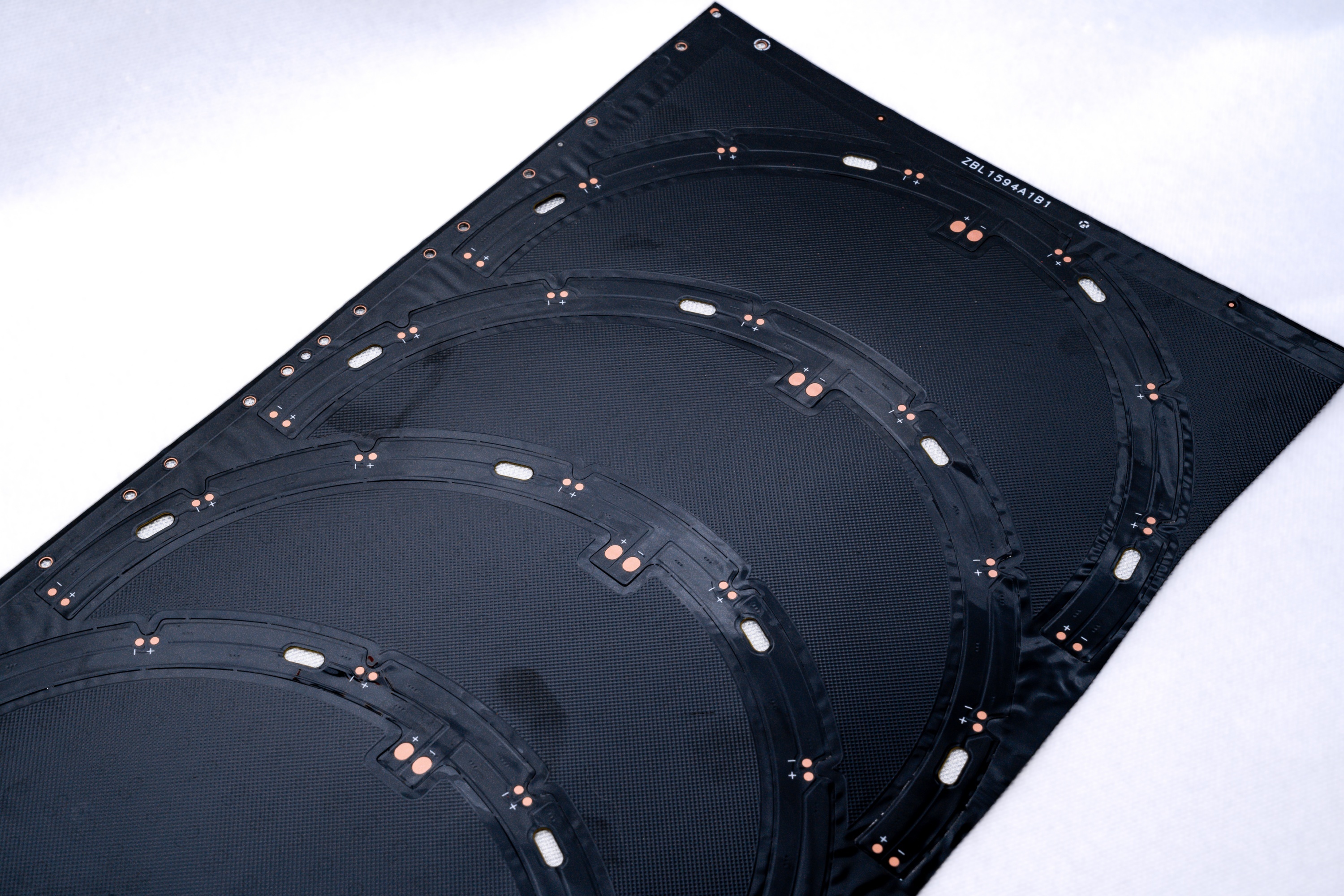 High Quality Bendable FPC Flexible Printed Circuit Boards Manufactured with Polyimide Base Material：curved plate
