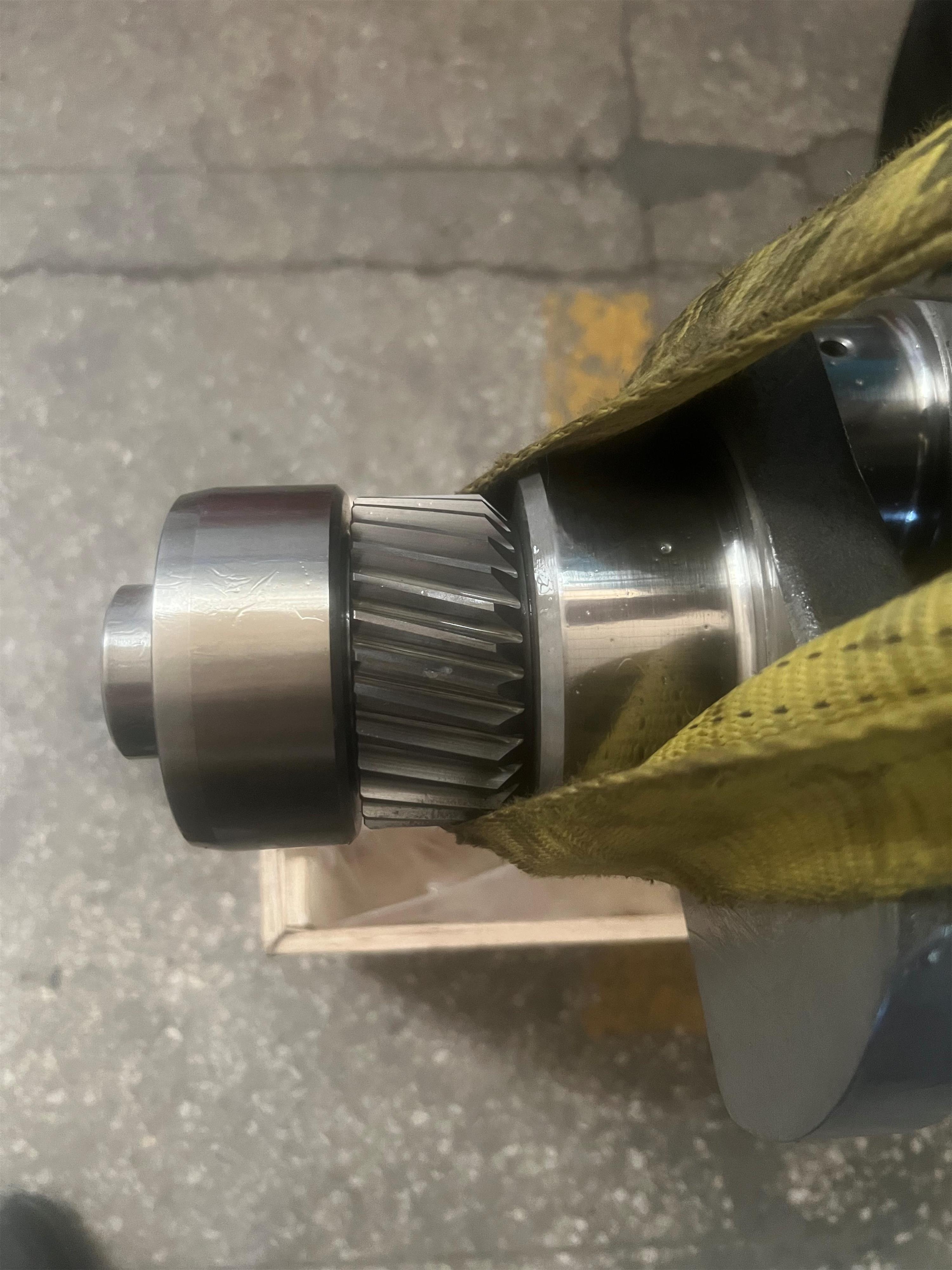 Top Performance Aftermarket Weichai WD618 Engine Crankshaft for SHACNAN Heavy Truck Spare Parts 612600020620