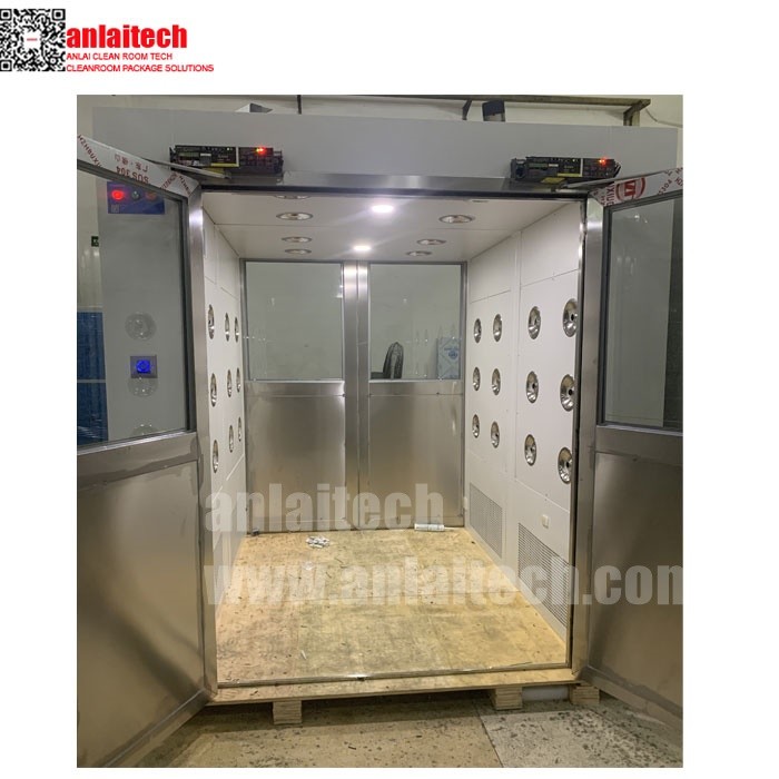 Quality Automatic induction door cargo air showers clean room equipment for sale
