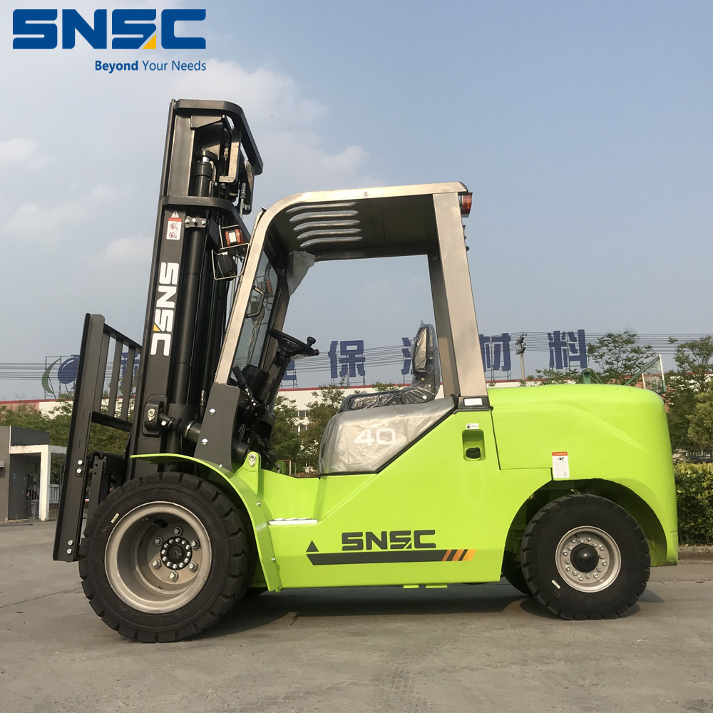 4 Ton Diesel Forklift Hand Operated Forklifts 3m Height, Isuzu Engine