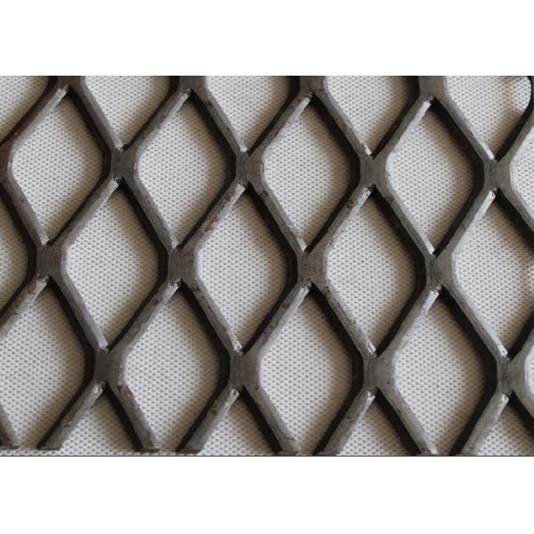 Expanded Metal Wire Mesh High Strength Ventilated Design Custom Sizes Available