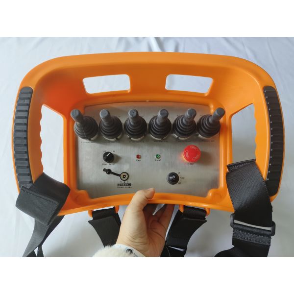 6 Switch Quantity Single Axis Rocker Type 14 Channel Switch Quantity Control Industrial Wireless Remote Controller