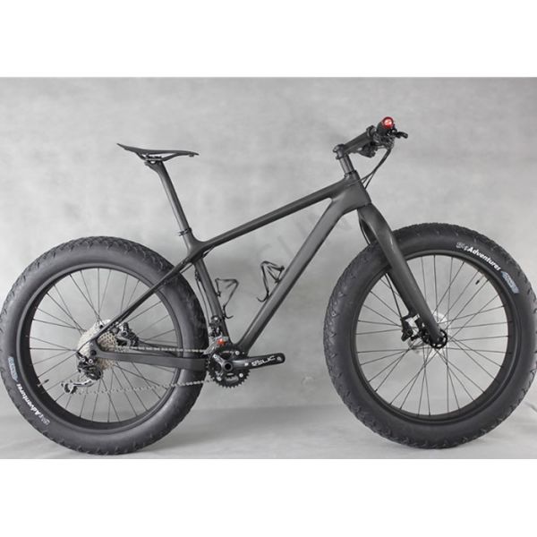 Black Carbon Fiber Custom Made Bike Frames Internal Cable Routing 26 Inch