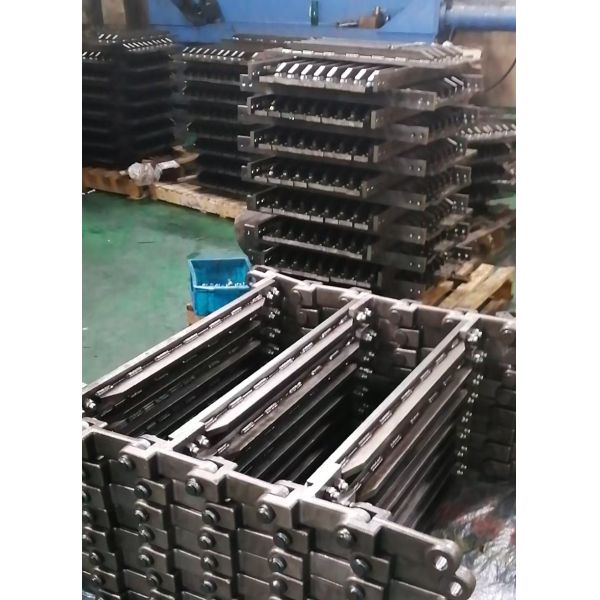 Heavy Duty Industrial P14218 Conveyor Chain Forged Chain Link P101.6 P200