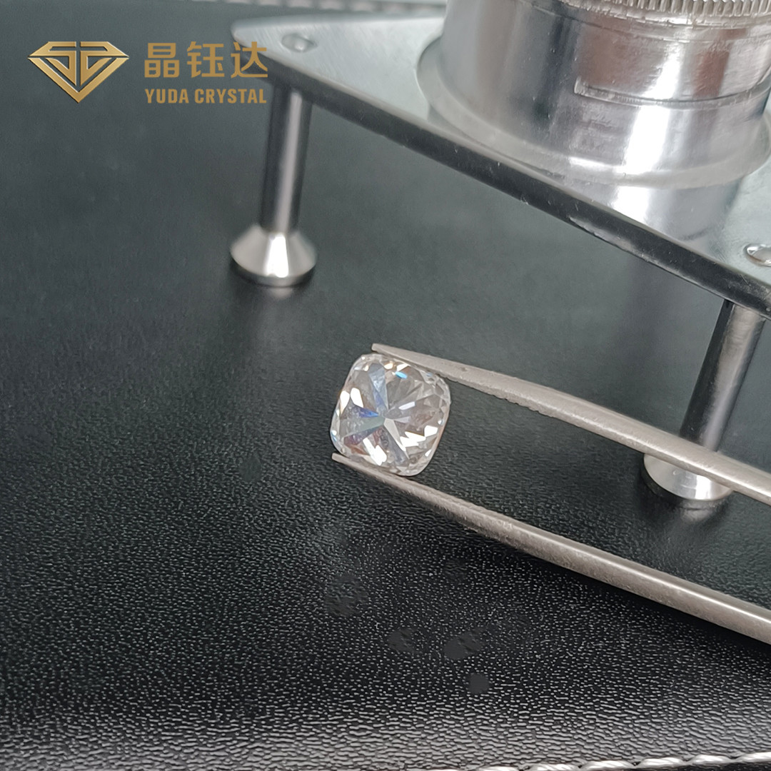 VVS VS HPHT Diamonds 16 Carat To 4 Carat Man Made Diamond