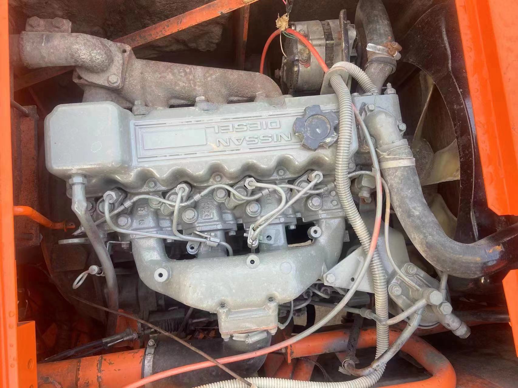 Used Hitachi EX60-5 Crawler Excavator with Original Hydraulic Pump in Japan
