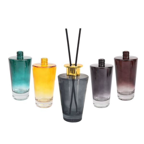 Wholesale Custom Glass Aroma Diffuser Bottles | FDA-Approved | OEM/ODM Factory Direct | Bulk Orders