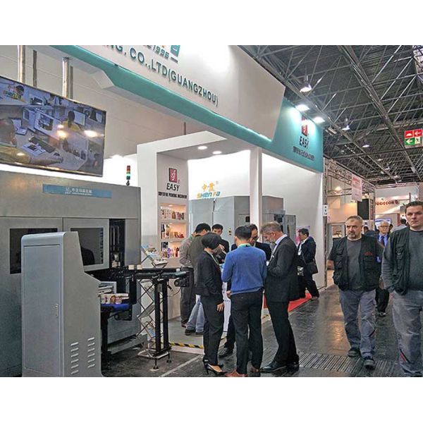 Multi Color Automatic Screen Printing Machine For Perfume Industry