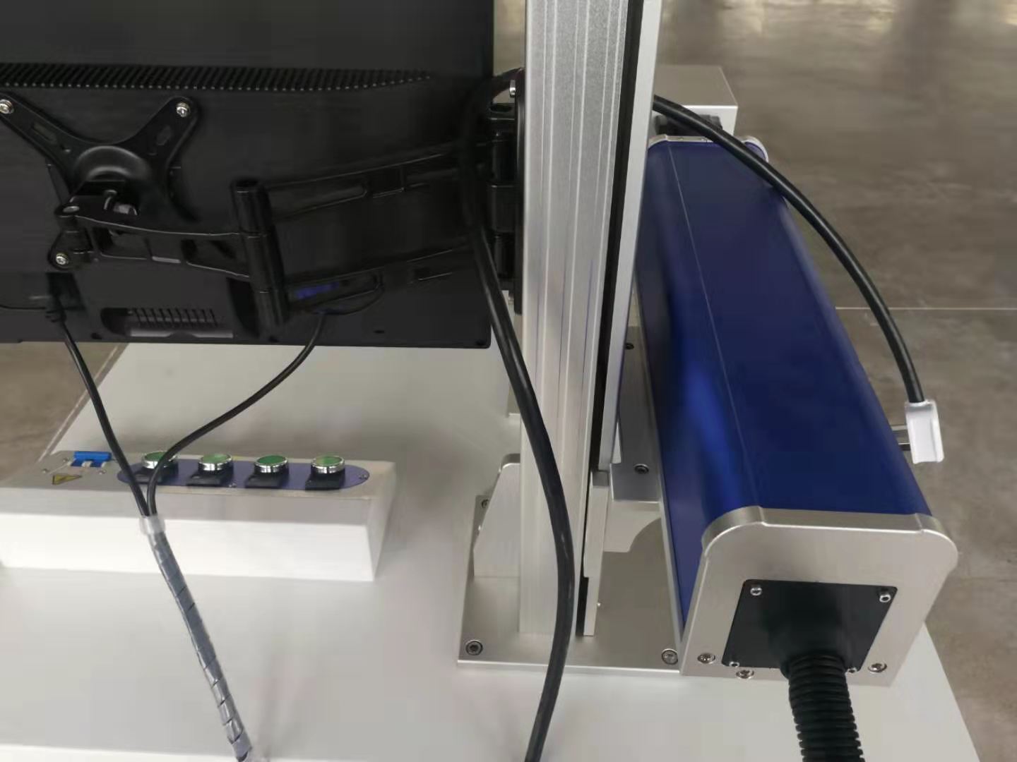 Metal Acrylic Desktop Fiber Laser Marking Machine 20w/30w/50w/70w/100w RAYCUS Laser Source Deep Marking