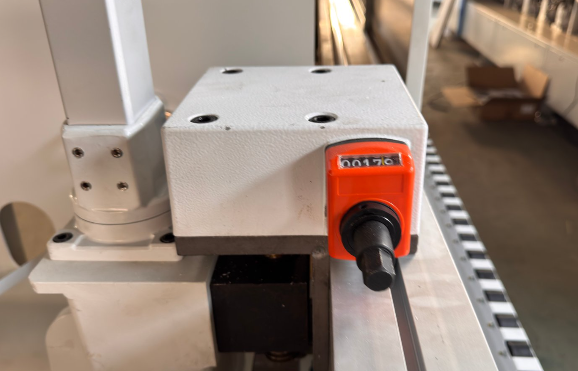 12 Functions Automatic Edge Bander Machine Banding Machine 28KW