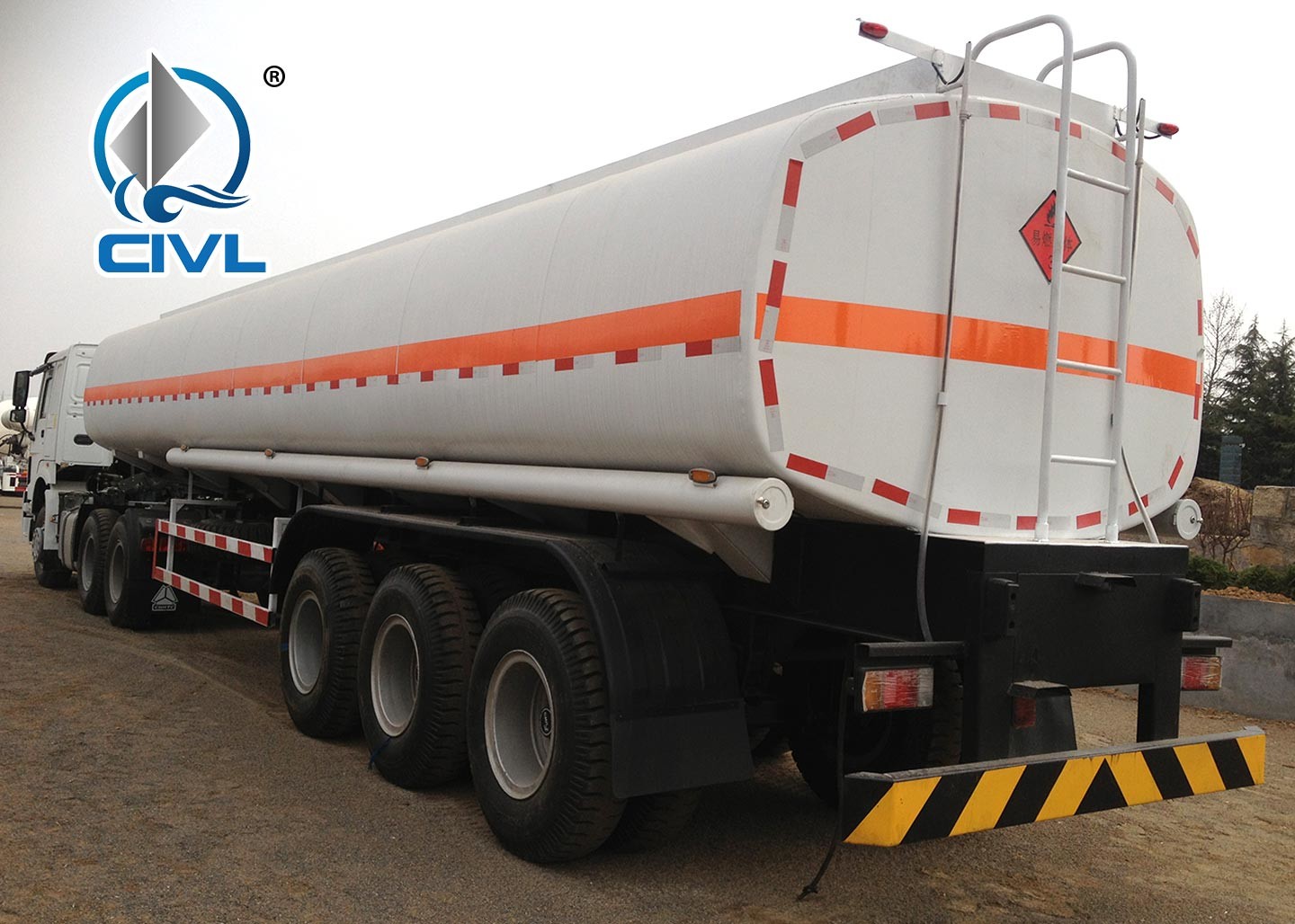 Fuel Oil Liquid Tanker Truck Semi Trailer Threeaxle Fuel Tanker Semi Trailer
