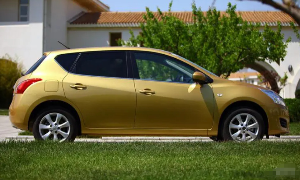 Brilliant Gold Refinish Car Paint Repair UV Resistant Weatherproof