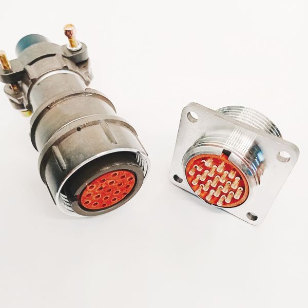Waterproof High-Temperature Resistant Russian Circular Connector 2PM18-4K for Aeronautics and Astronautics