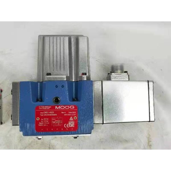 German Made Moog Servo Valve with 280 Bar Pressure and Electric Hydraulic Power for Proportional Flow Control