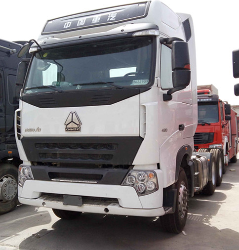 Tractor Truck Lengthen Cab Automatic Semi Truck , Semi Truck Mover 6x4