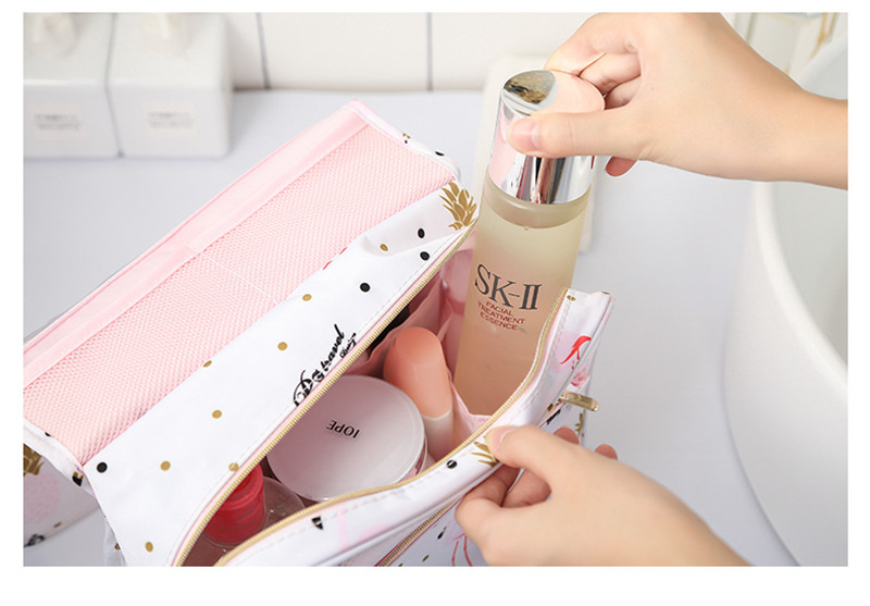 High Quality Flamingo Printed Portable Hanging Travel Makeup Toiletry Bag
