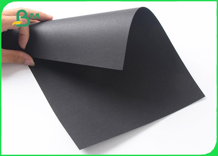 Solid Black Card Stock Paper 110gsm 70 * 100cm Invitation Cards