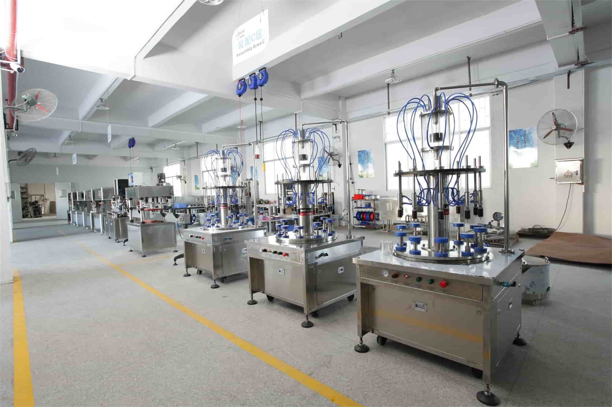 Automatic Round Reagent Bottle Labeling Machine High Speed Horizontal