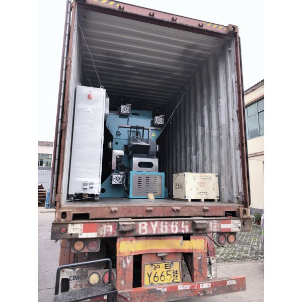Raschel Machine Fishing Net Making Machine for Deep Sea Aquaculture