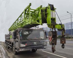 Quality Powerful 2019 Zoomlion ZTC251E552 Crane with 194kW Engine for sale