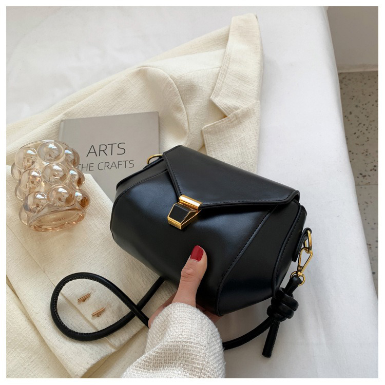 2024 Season All Seasons Advantage Low MOQ Mix Models Geometric Mini Women's Messenger Bag with Lock