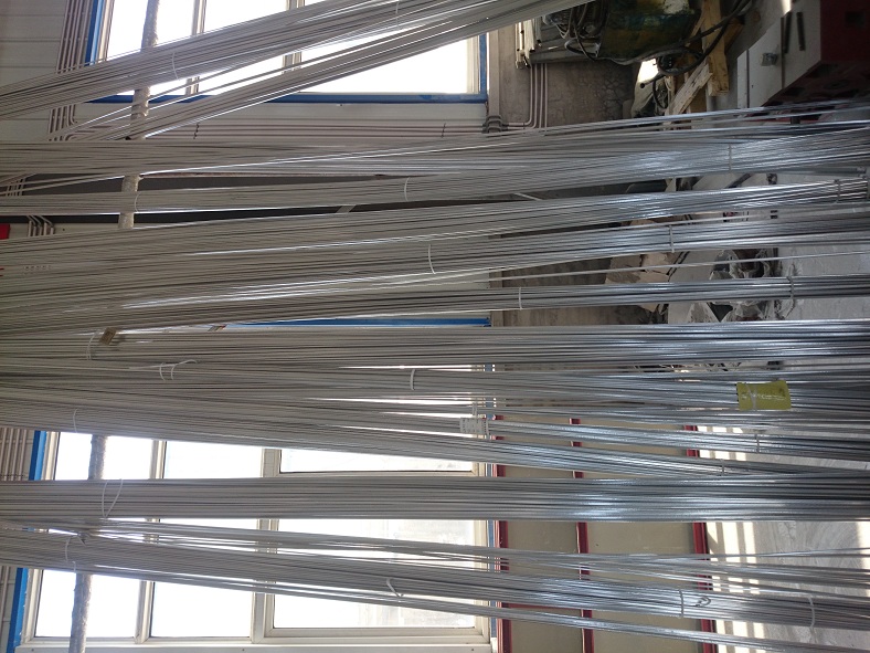 Double glazing aluminium spacer bar