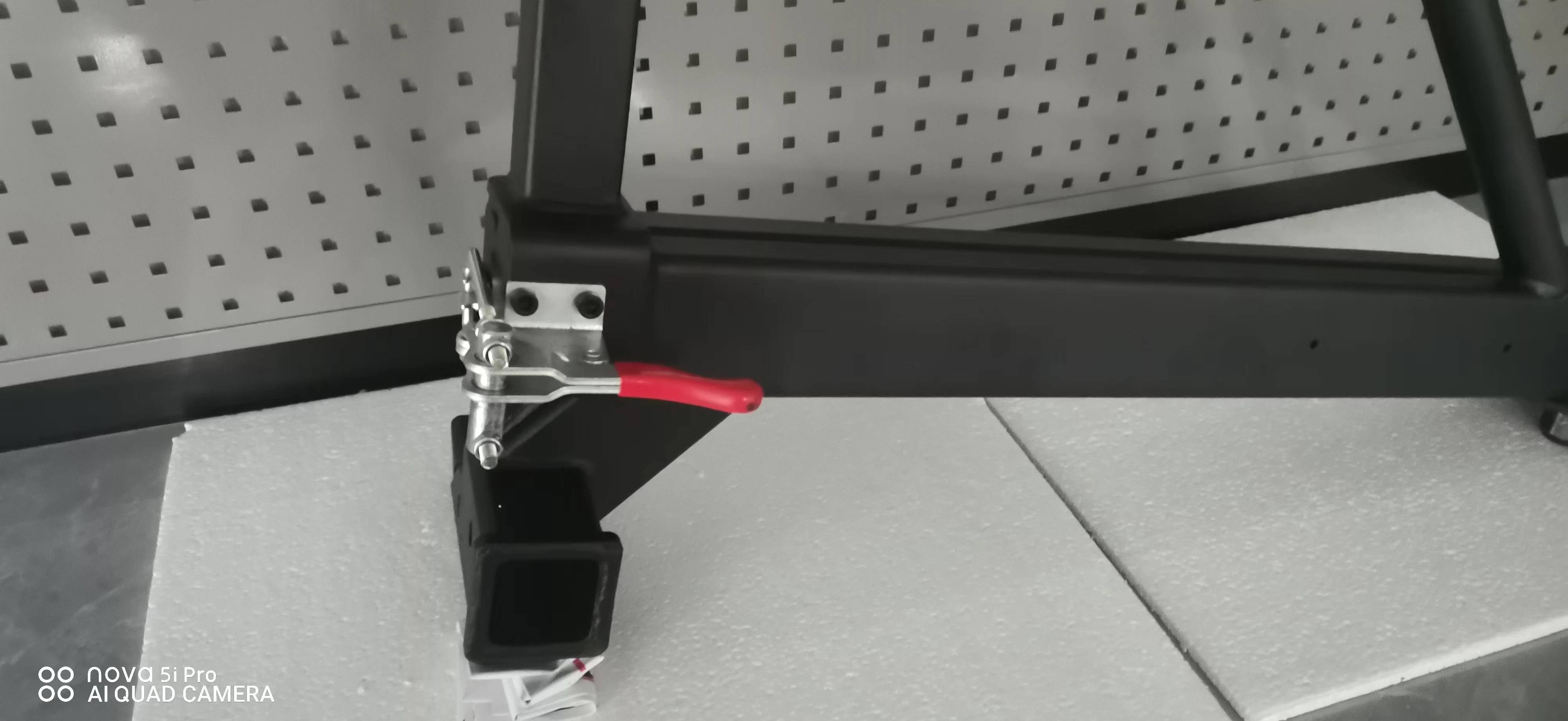 Black Steel Hitch Mount Spare Tire Carrier for Toyota Bike Carrier Modification