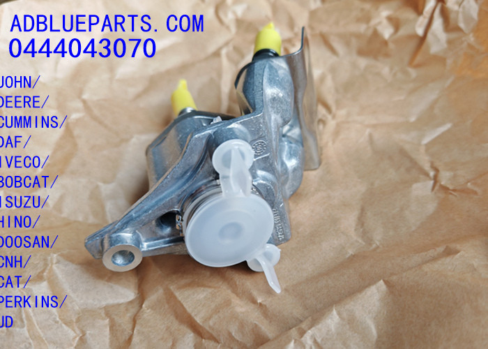 0444043070 OEM BOSCH DEF DOSING UNIT / UREA NOZZLE / DOSING MODULE 0444043070 Adblue Iniector Nozzle dosing nozzle for JOHN DEERE CUMMINS DAF IVECO