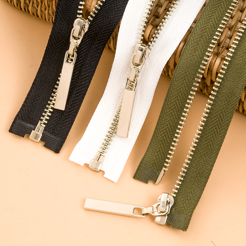 custom zip pull zipper with logo rainbow zipper slider