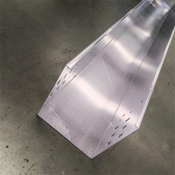 OEM 201 Stainless Steel Cable Tray Rectangular Shape With Polishing Surface