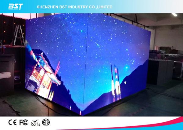 Buy Seamless Splici Indoor LED Video Walls , Large LED Display Panels P3mm 90 Degree Angle at wholesale prices