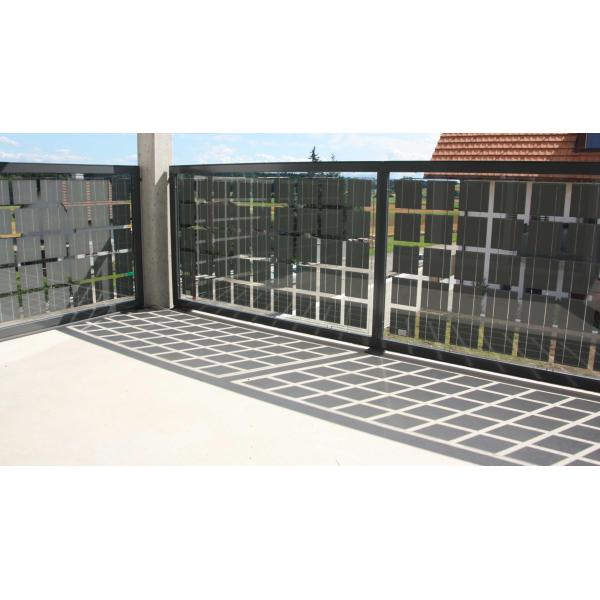 Bifacial High Power Solar Panels Customized Glass Solar Panel Cost For Sunroom