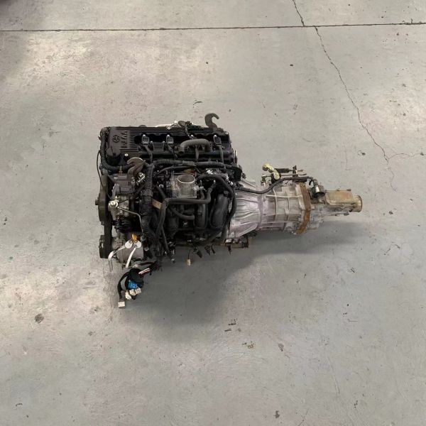 2TR Used Gasoline Engine for Toyota 4 Cylinders Engine