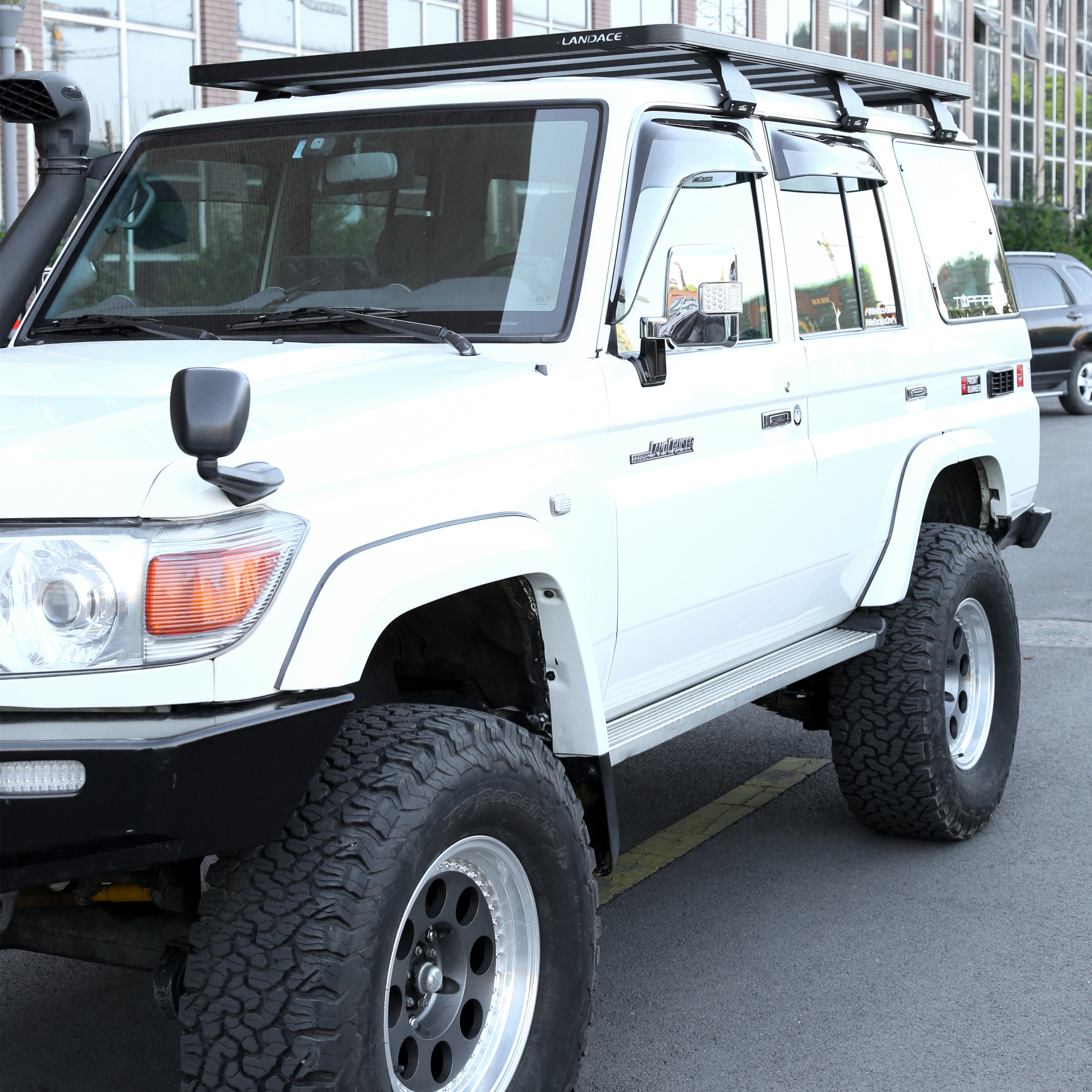 Electrophoresis and Powder Coating Alloy Aluminum Roof Rack Platform for Toyota LC76