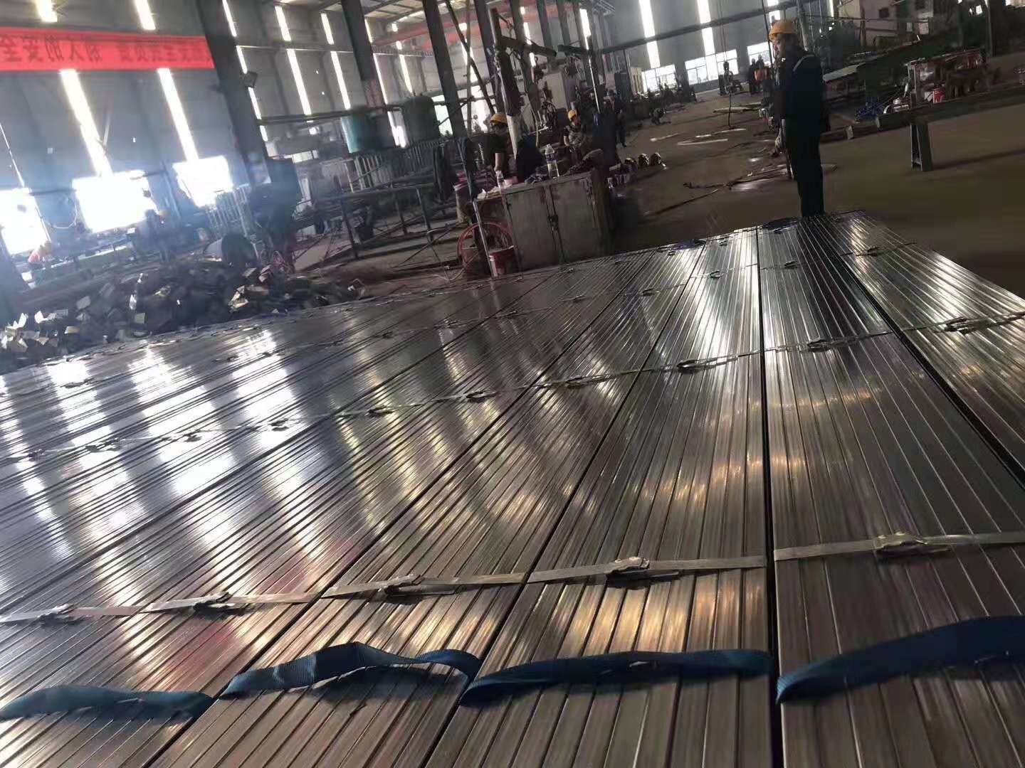 Stuctural Rectangular Metal Pipe , Flat End Welding Rectangular Tubing