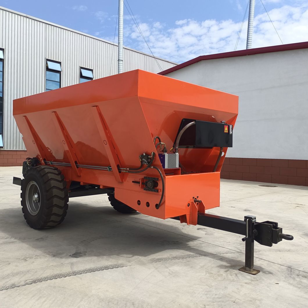 High Quality Self-Propelled Manure Spreader Fertilizer Spreader for Sale