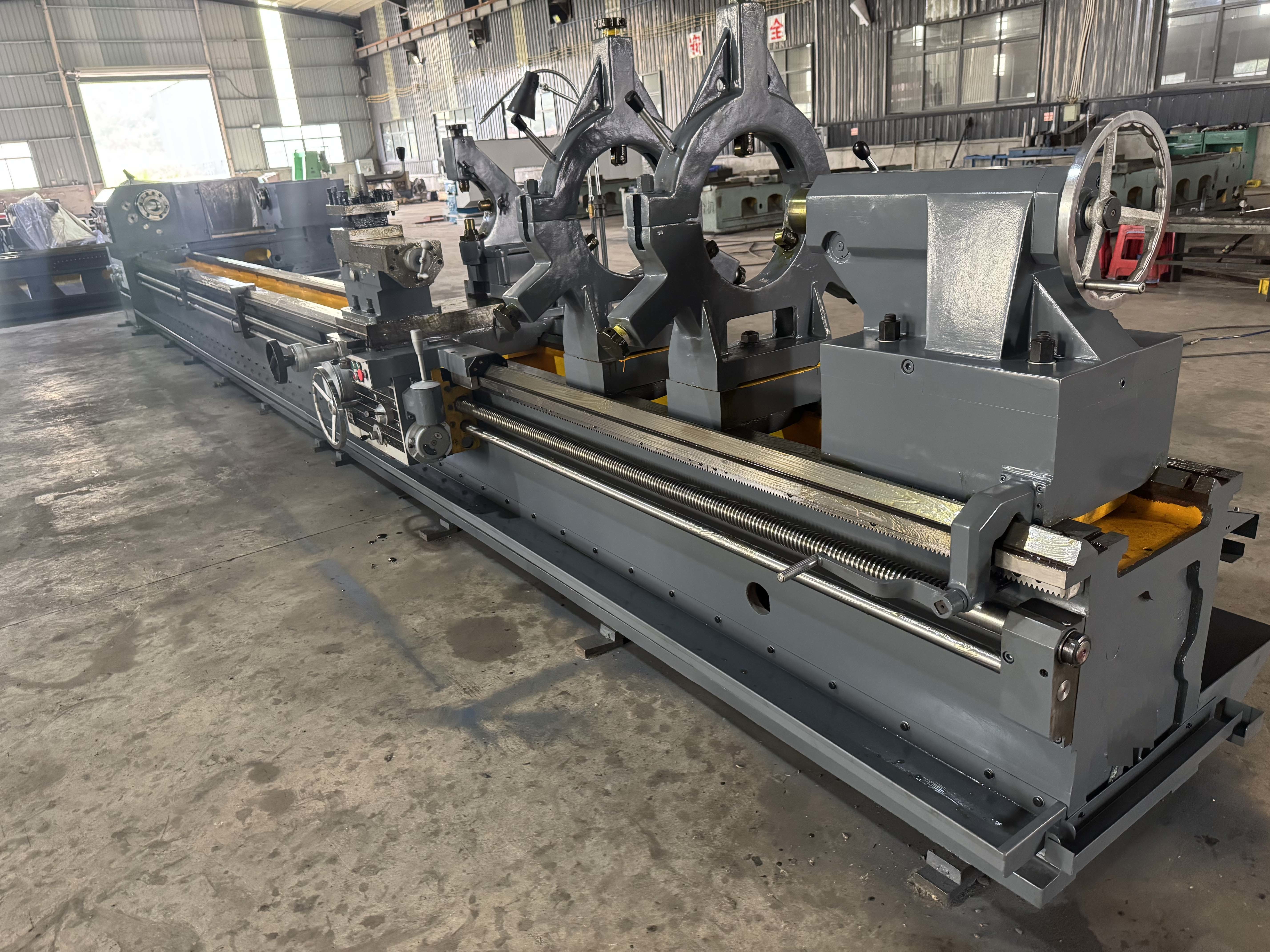 Precision Heavy Duty CNC Lathes for Large Diameter Turning Work CQW61110F Engine Lathes