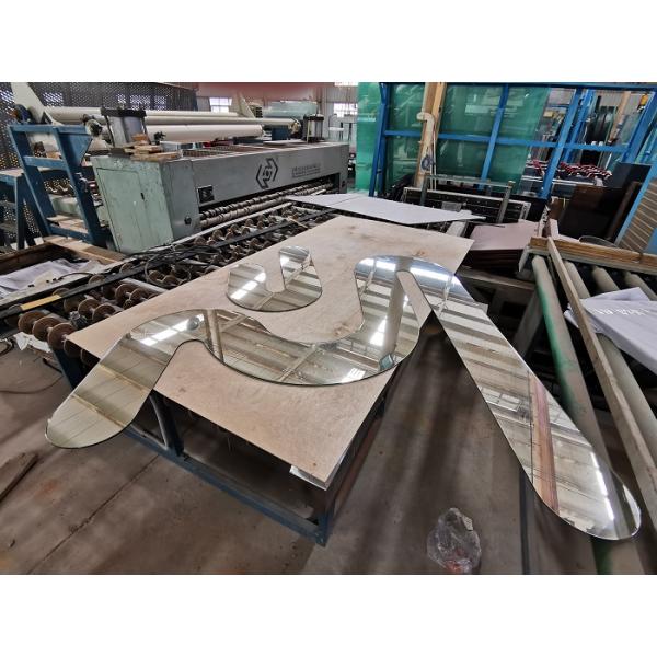 Scratchproof CNC Processed 2440x5000mm Standard Glass Panels