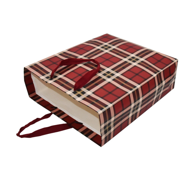 CCNB Custom Paper Shopping Bags CMYK Luxury Velvet Gift