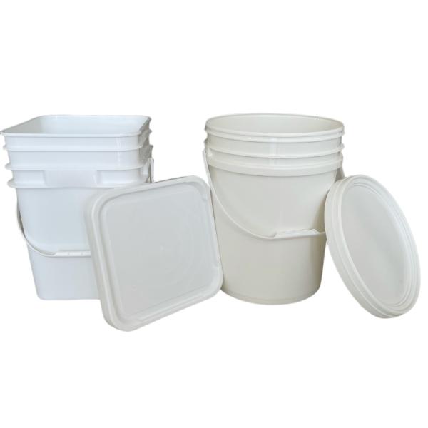Square Plastic Pail 2 Gallon for Easy and Convenient Storage Solution