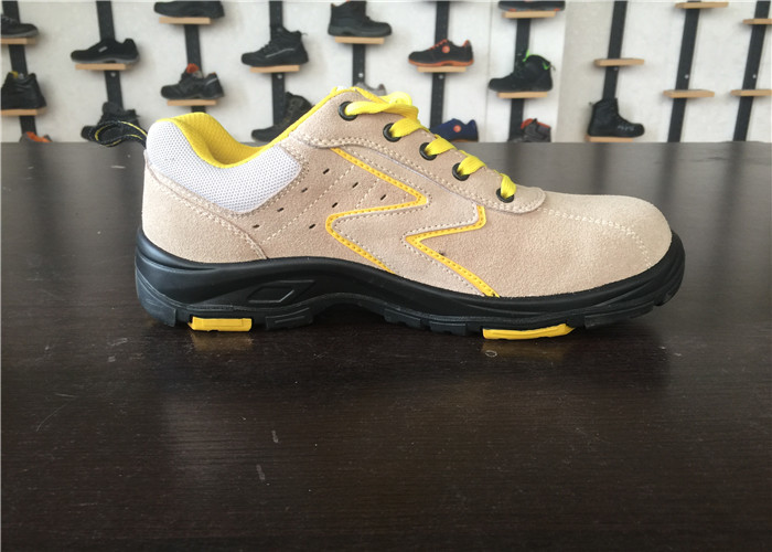 Sandwich Mesh Waterproof Safety Shoes Camel Color Chic Style For Chemical