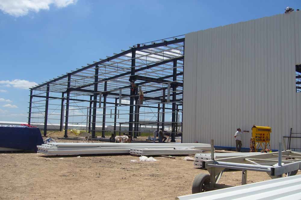 JIS Standard Sandwich Panel Fireproof Prefab Metal Workshop Buildings
