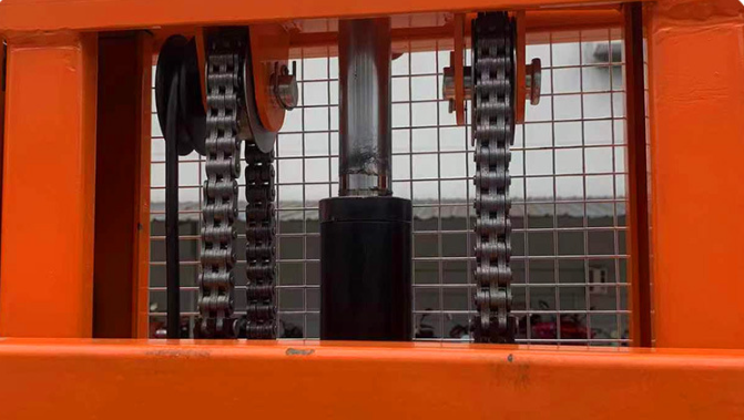Professional Semi Electric Order Picker for Low Height Access and Service Work