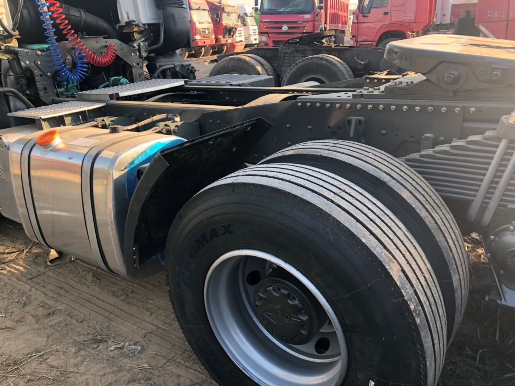 Excellent Quality Hot Saling 2015 Model 2016 Model 371HP 10 Tyres 6X4 Used Tractor Truck for Mining