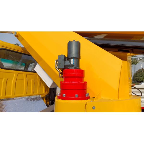 Cheap JMC 36 meters telescopic arm hydraulic aerial platform Working Trucks with remote control