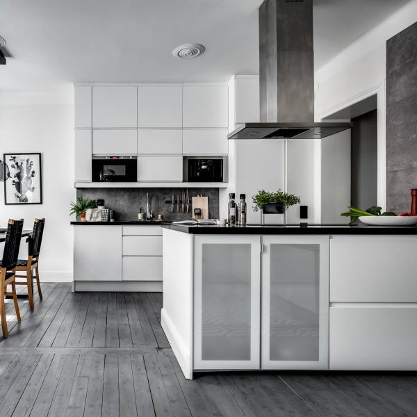 Modular Custom Design Pale White Plain Lacquer Kitchen Cabinets