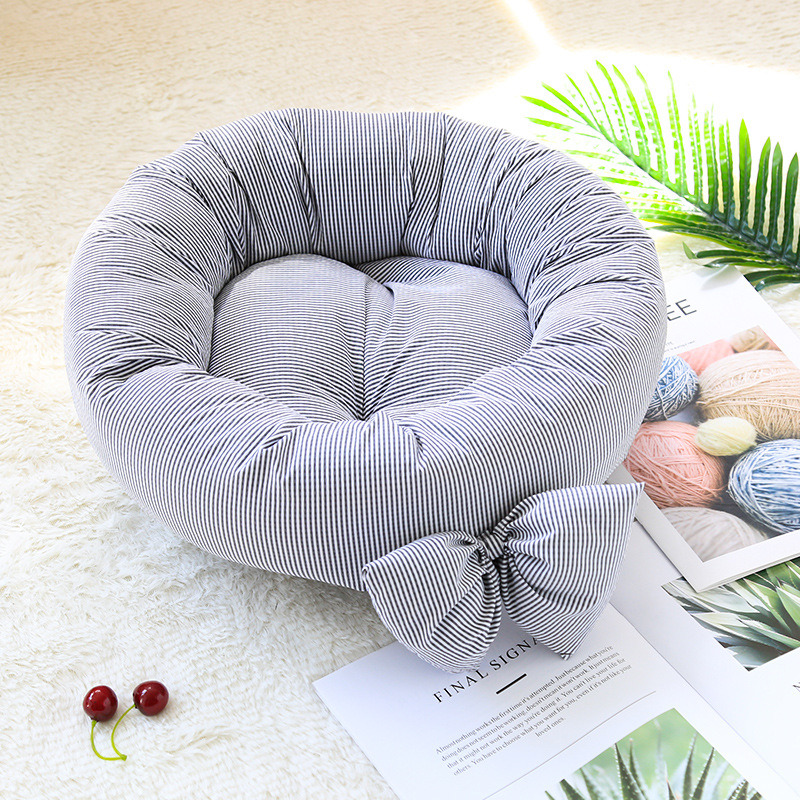 Cute Bows Stripes Dog Beds Cotton Flocked Round Pet Cushion